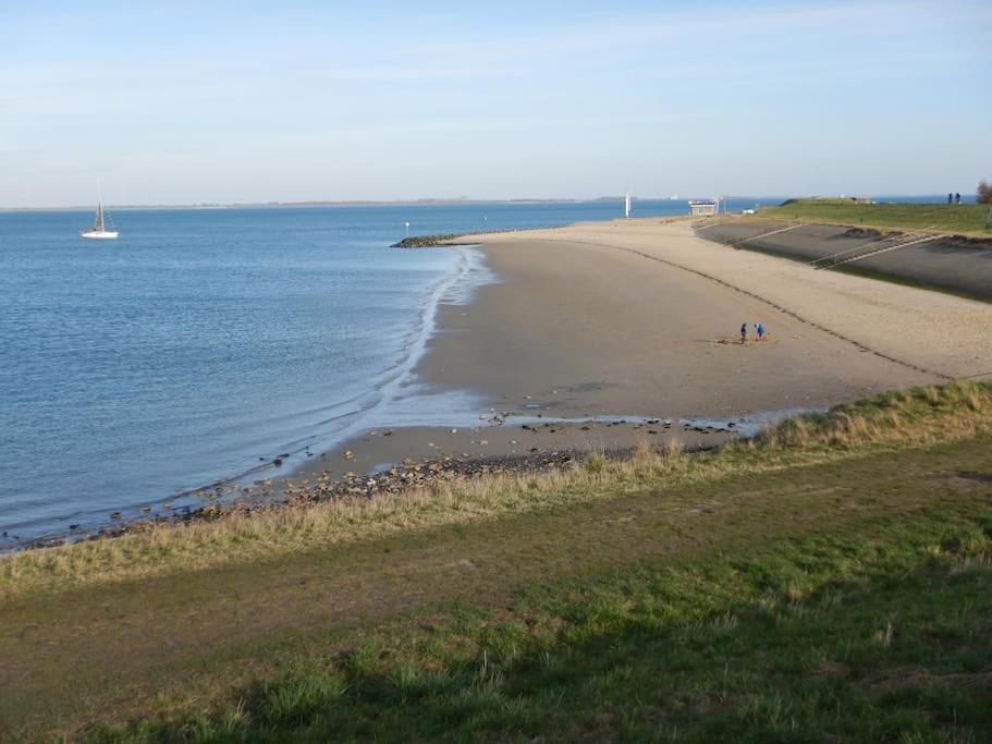 Comfortabel En Gezellig Vakantiehuis Bij Het Strand Wemeldinge Buitenkant foto