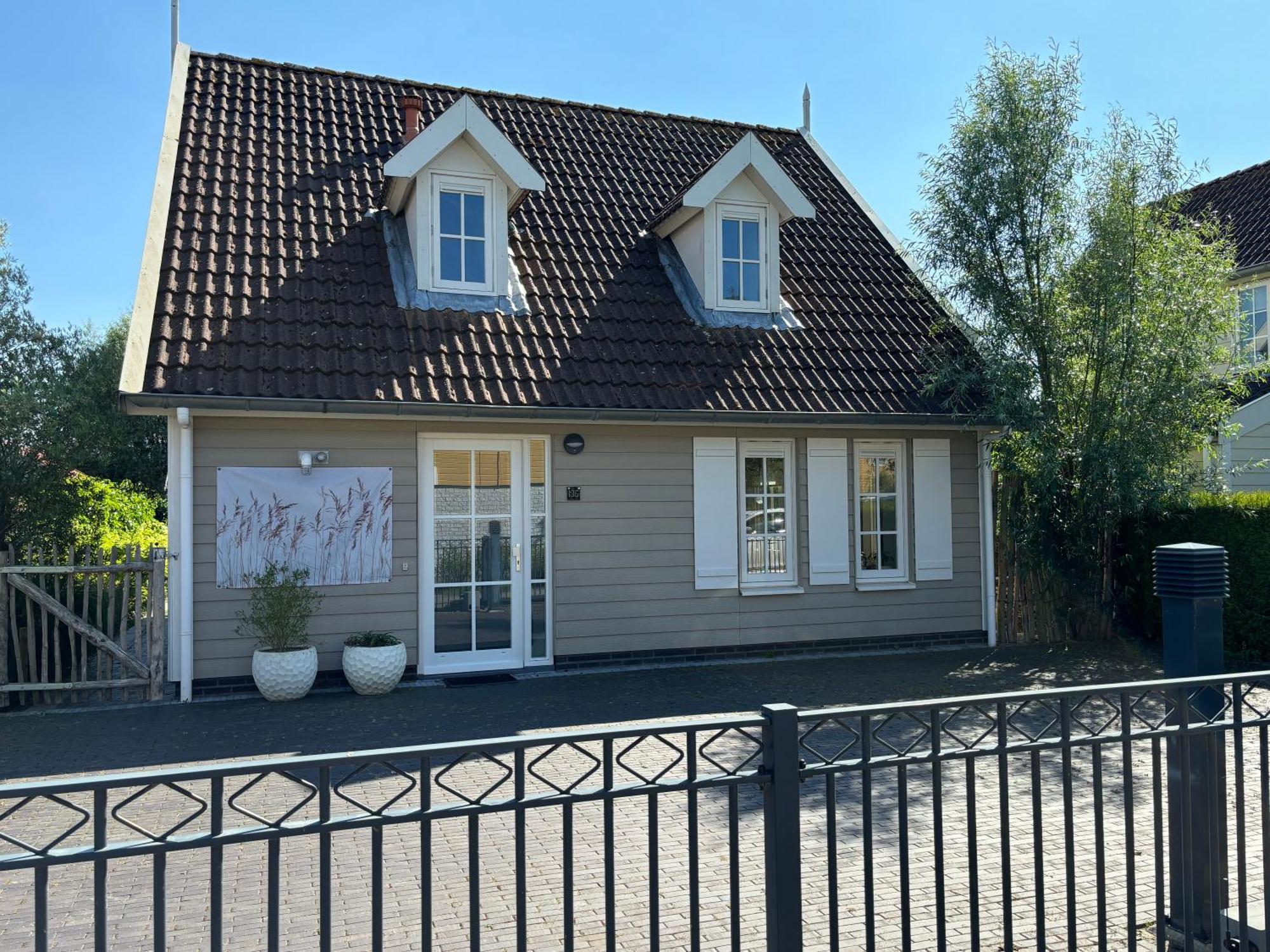 Comfortabel En Gezellig Vakantiehuis Bij Het Strand Wemeldinge Buitenkant foto